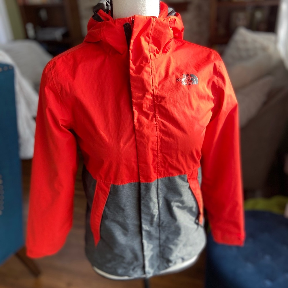North Face Boys Ski Jacket 10/12